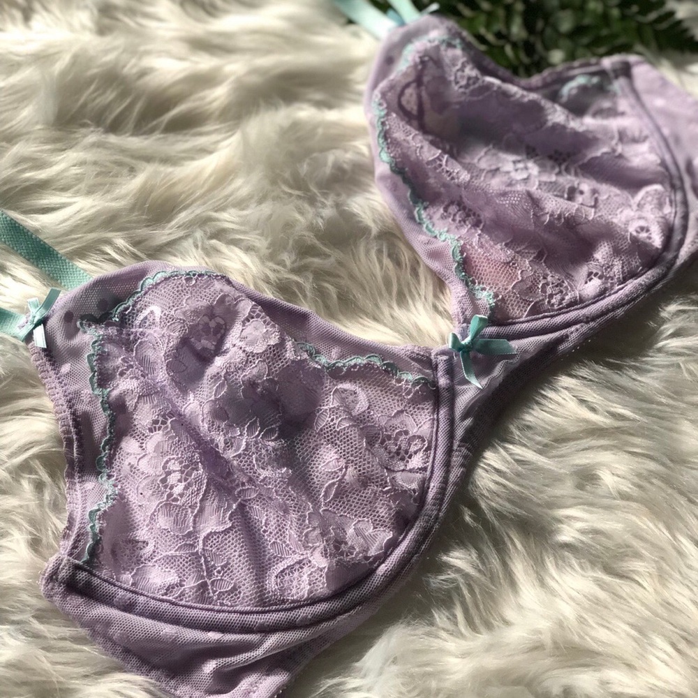 LILAC LACE BRA by Victoria Secret 💐